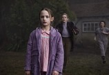 Сериал Призраки усадьбы Блай / The Haunting of Bly Manor (2020) - cцена 3