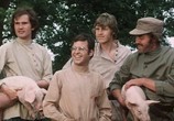 Сцена из фильма И Ниночка снимает свои штанишки / Auch Ninotschka zieht ihr Höschen aus (1973) И Ниночка снимает свои штанишки сцена 17