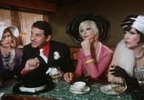 Сцена из фильма И Ниночка снимает свои штанишки / Auch Ninotschka zieht ihr Höschen aus (1973) И Ниночка снимает свои штанишки сцена 11